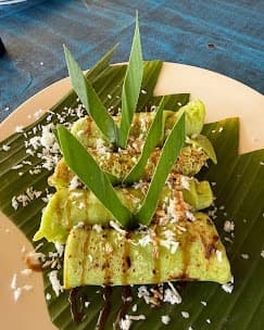 Freshly prepared Dadar Gulung dessert